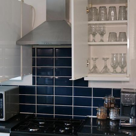 Milton Keynes Luxury Short Stay House With Wifi And Free Parking Wolverton  ภายนอก รูปภาพ
